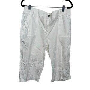 Chicos White Cotton Capris Size 1 Elastic Waistband